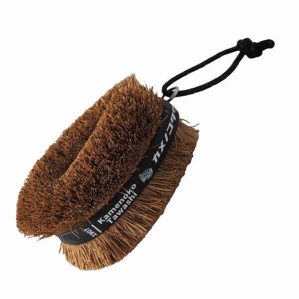 Kamenoko Tawashi Obi Palm Scrub Brush Black