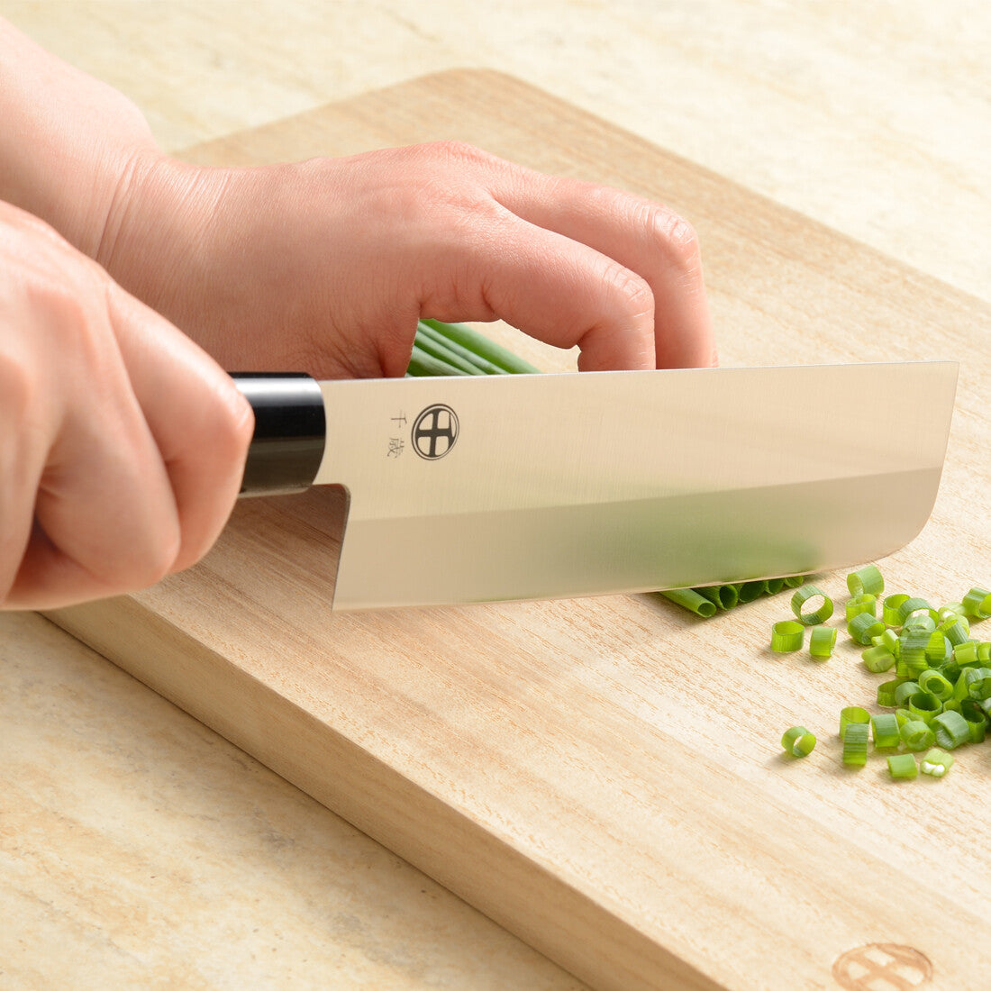 Wahei Freiz Chitose Molybdenum Vanadium Steel Nakiri Knife CS-056