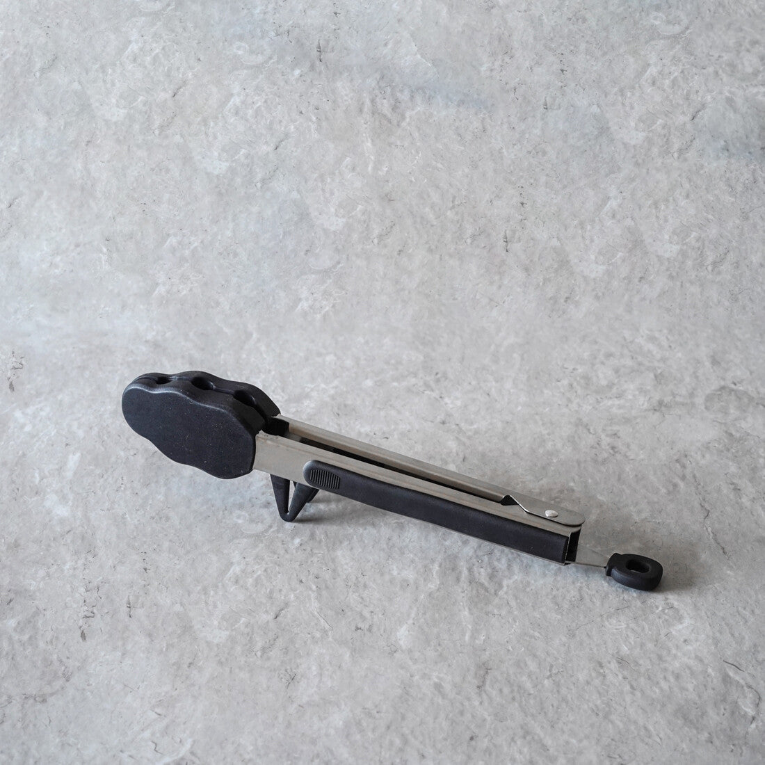 Wahei Freiz Pan Tool Silicone Tongs RE-7658
