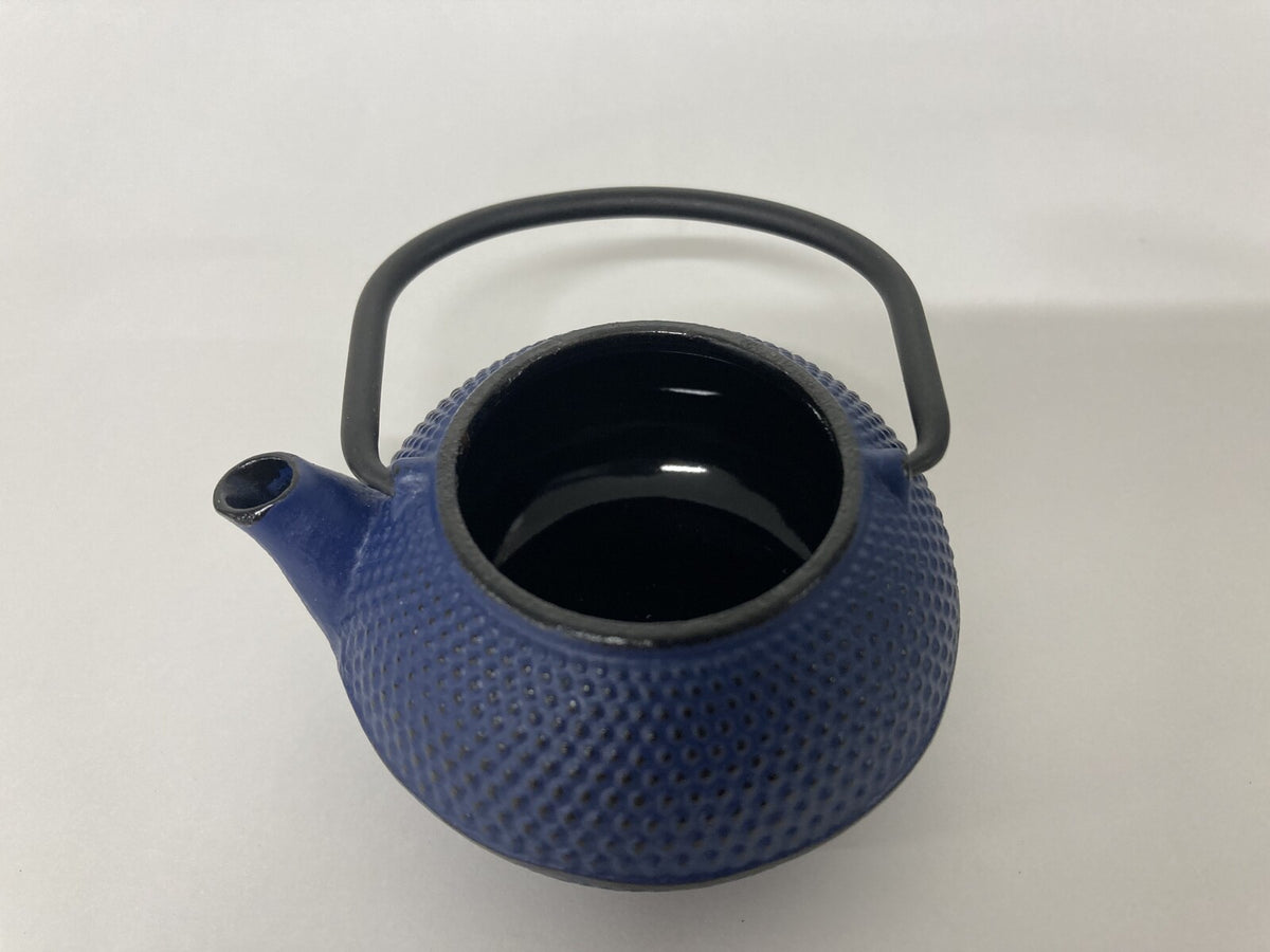 Ishigaki RIN-NE Miniature Cast Iron Kettle Arare 60ml Dark Green 4639