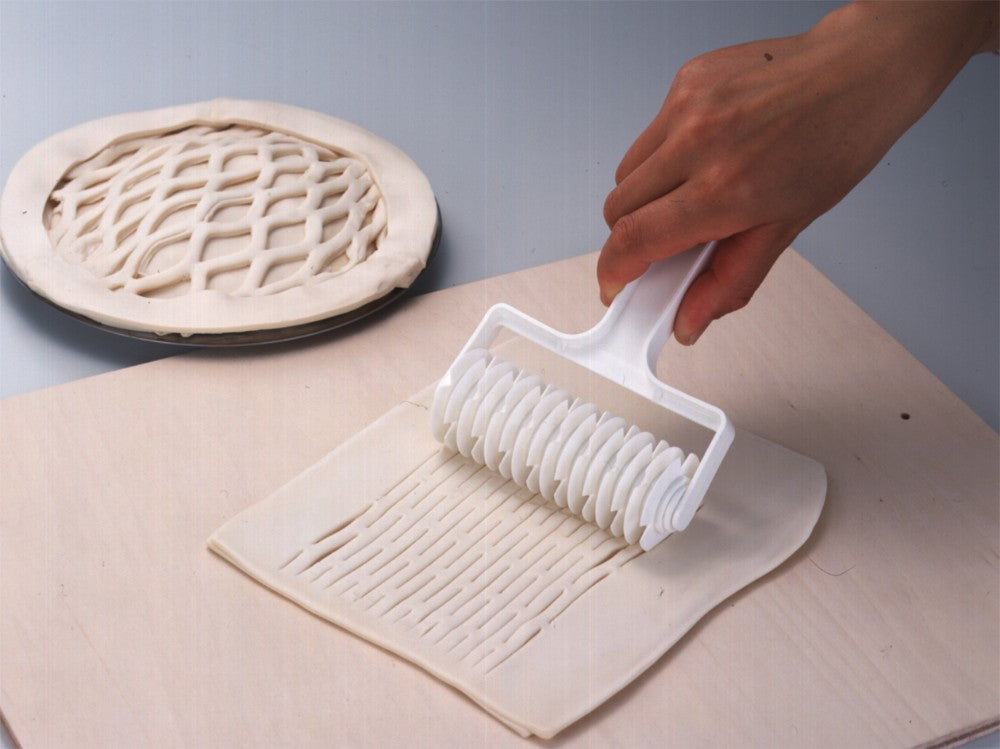 Tiger Crown Lattice Dough Cutter Mesh Roller 760