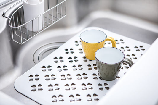 Richell Sherry Rubber Sink Mat Clover Pattern White