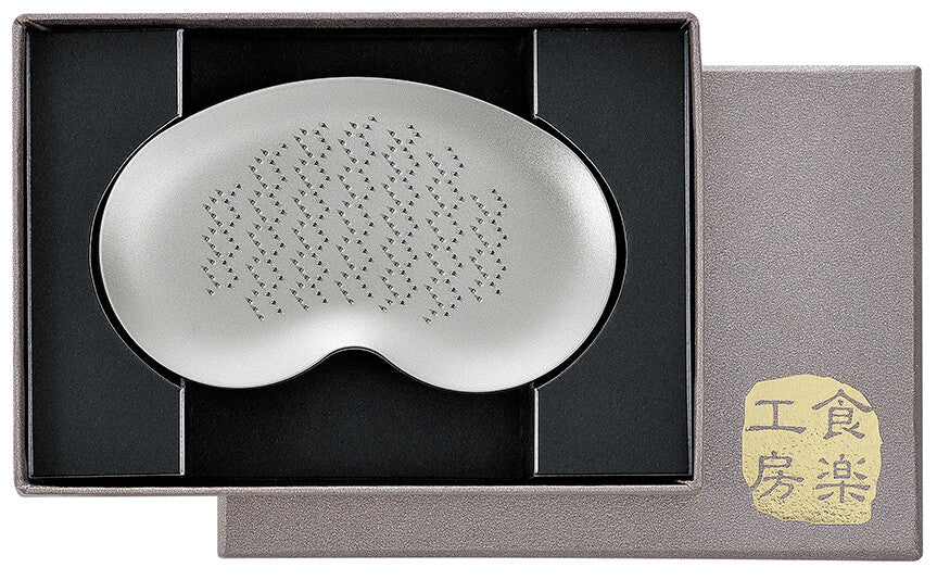 Tamahashi Titanium Condiment Grater