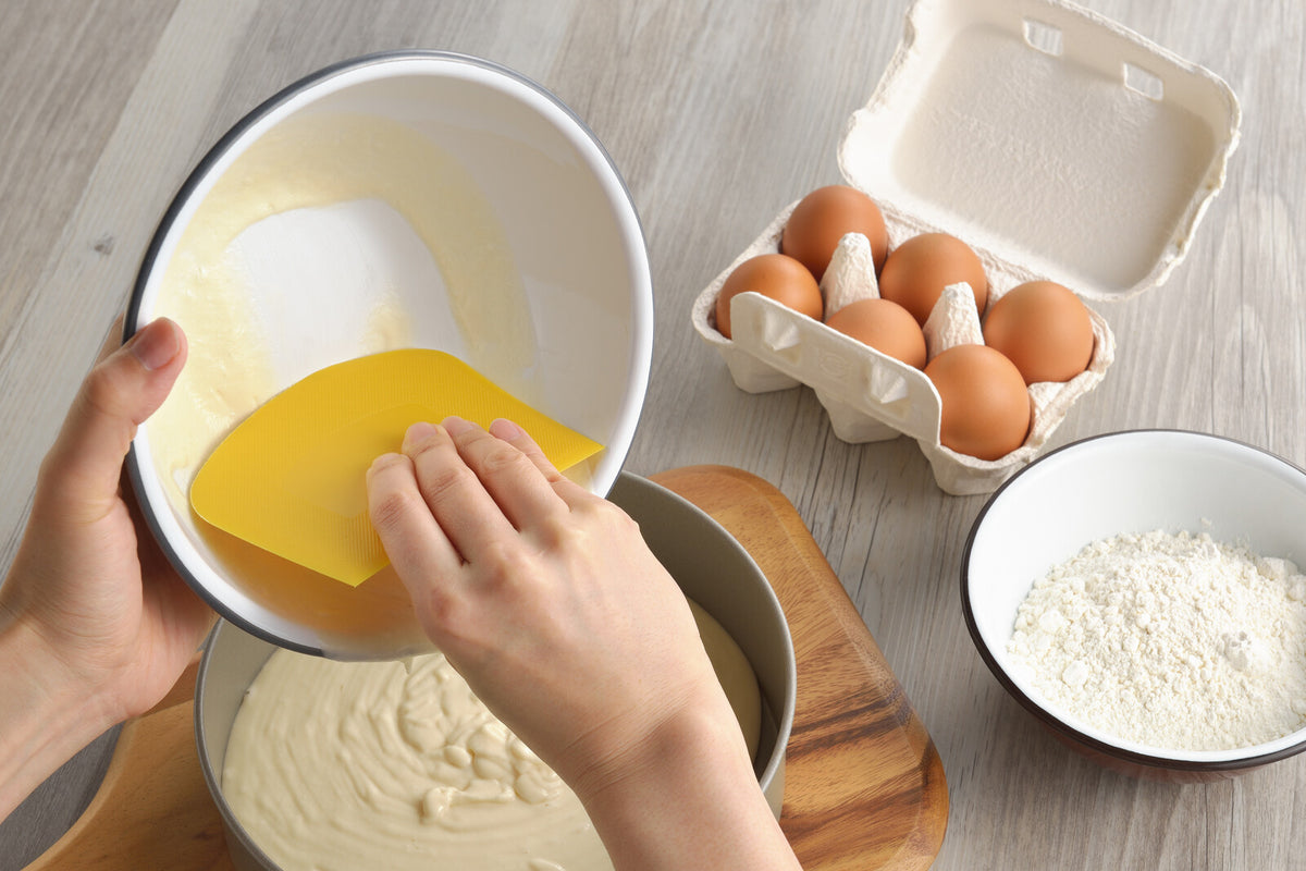 Yoshikawa Embossed Dough Scraper SJ2900
