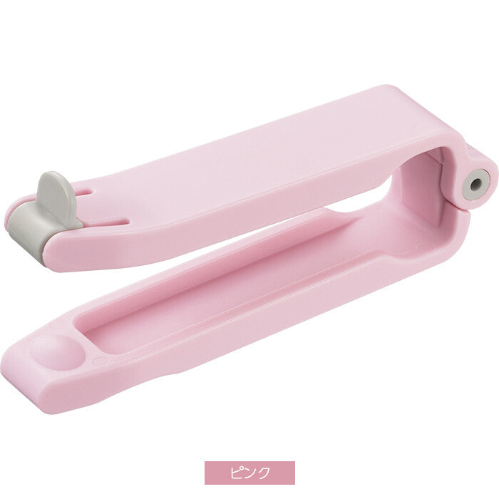 Akebono Tape and Bag Cutter Pink CH-2099