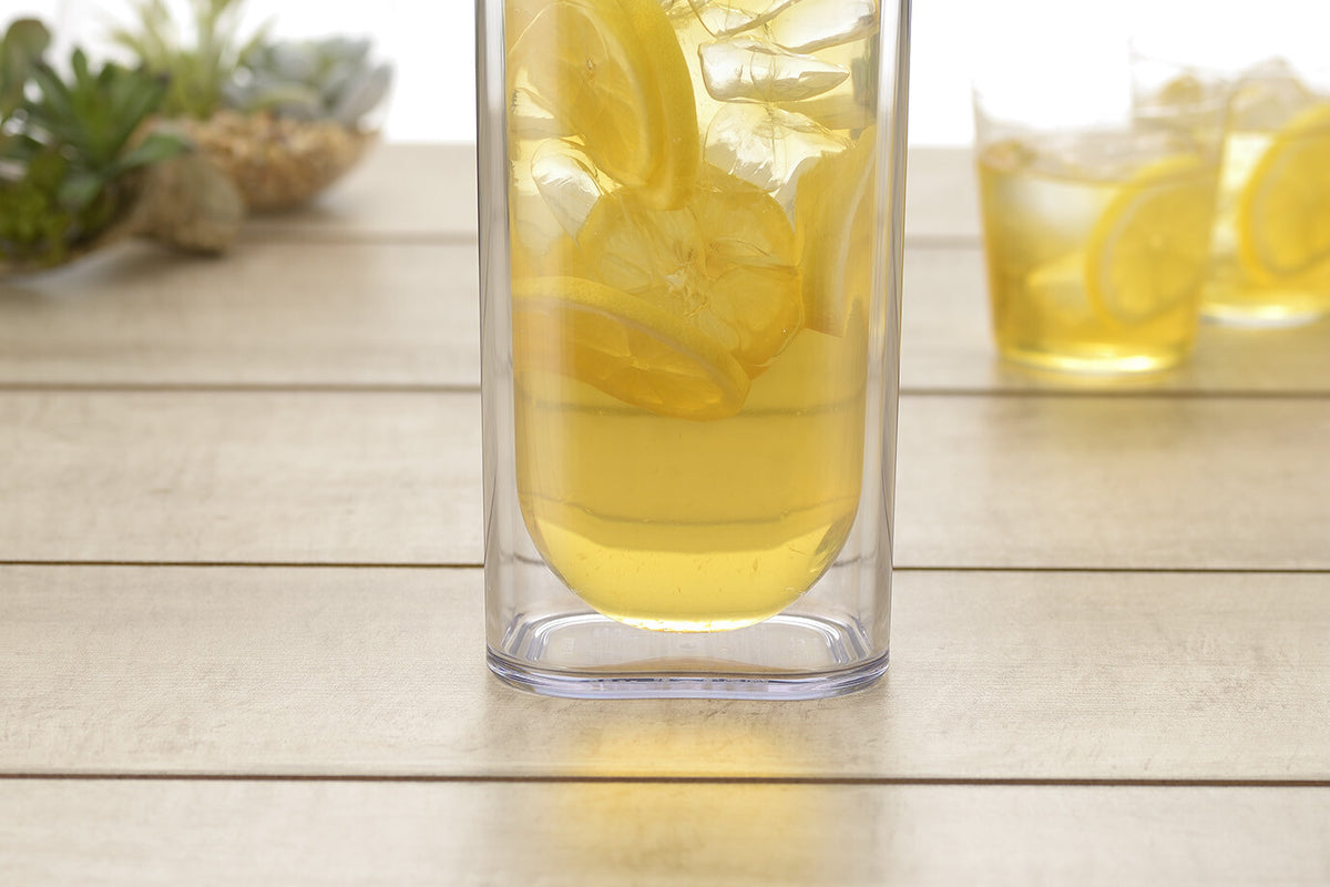 Richell Double Wall Carafe 1L White