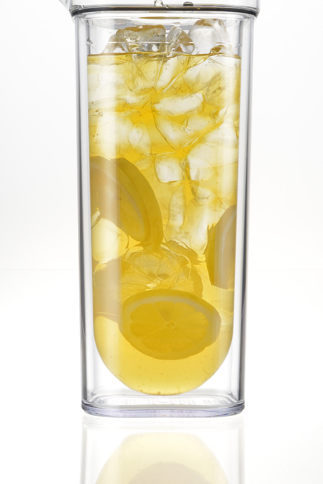 Richell Double Wall Carafe 1L White