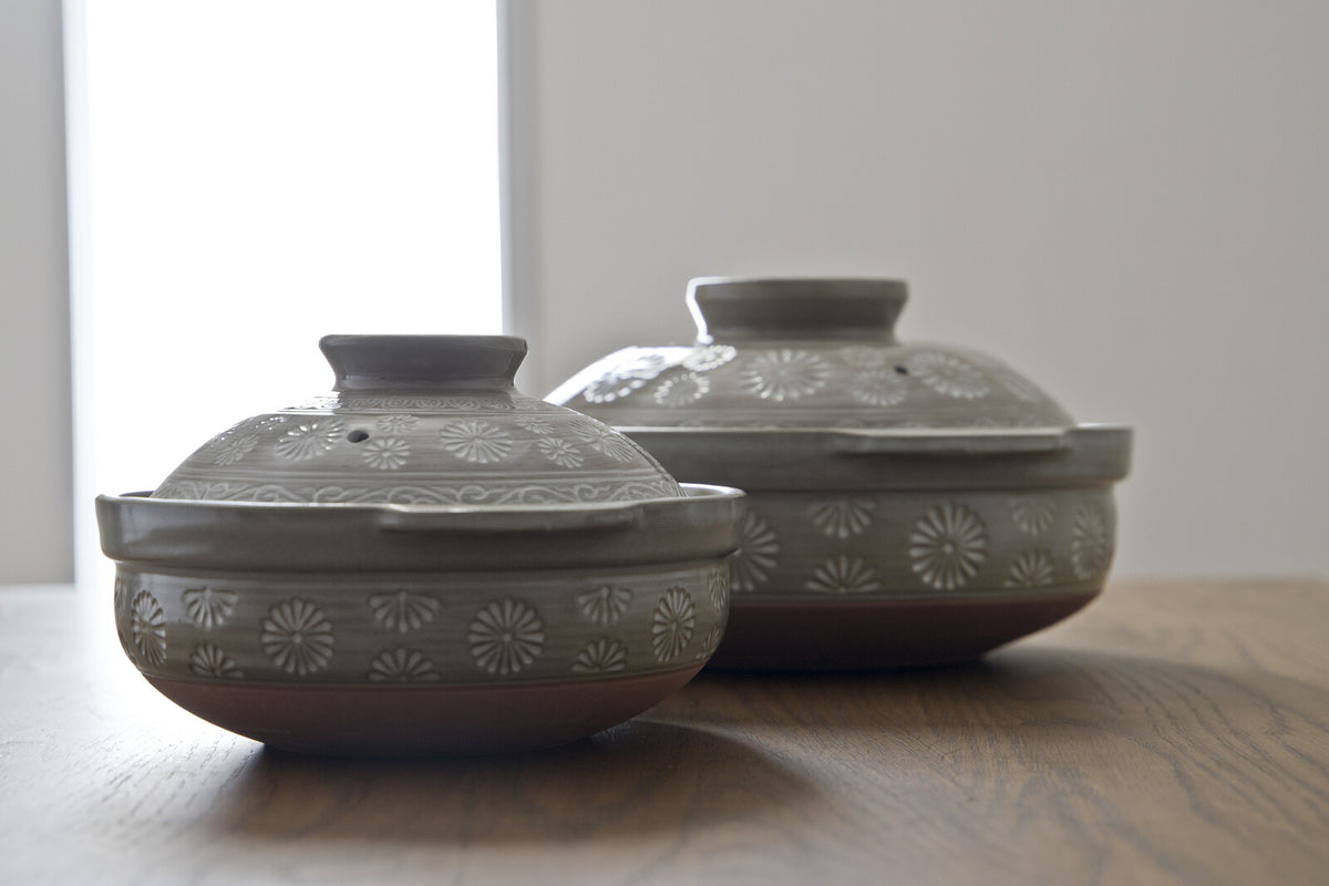 Kyoto Katsugu Non-Stick Donabe Clay Pot