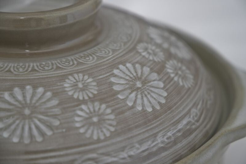 Kyoto Katsugu Non-Stick Donabe Clay Pot