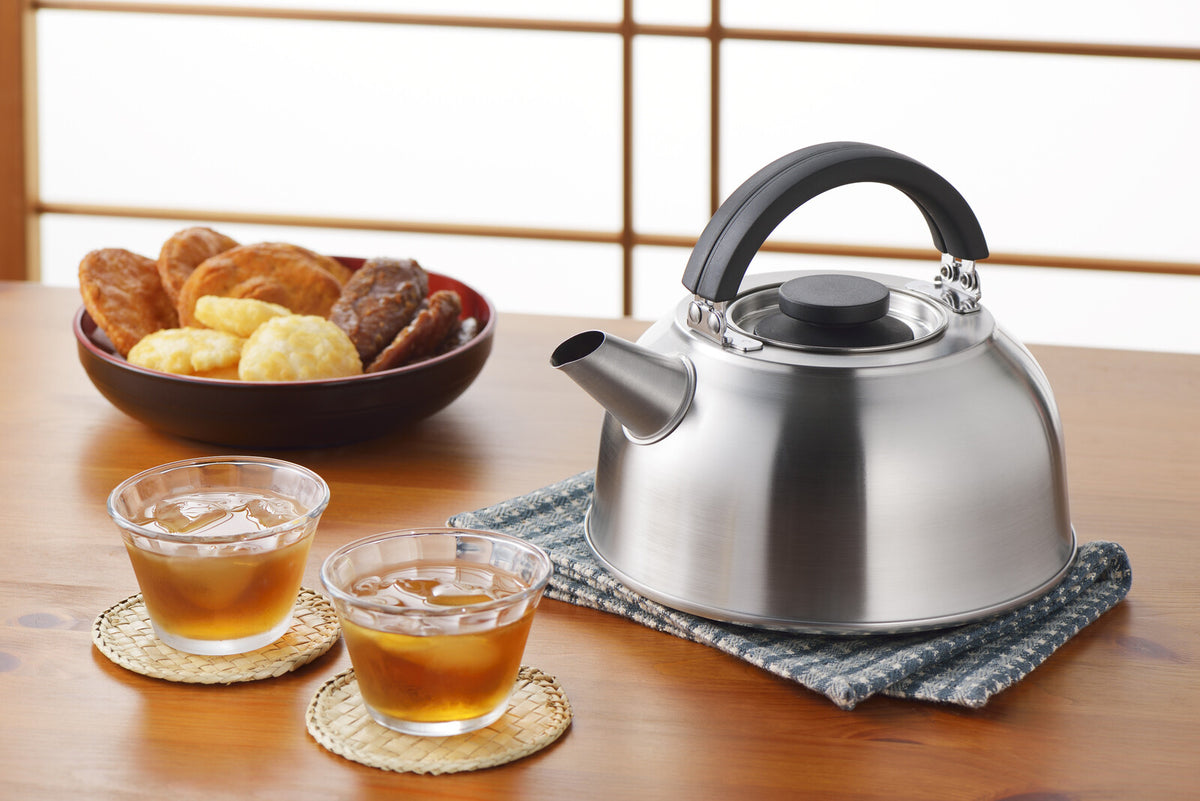 Yoshikawa FLAT Compact Kettle with Strainer 2.8L SJ3463