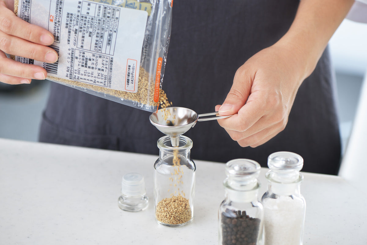 Yoshikawa Handled Stainless Steel Funnel