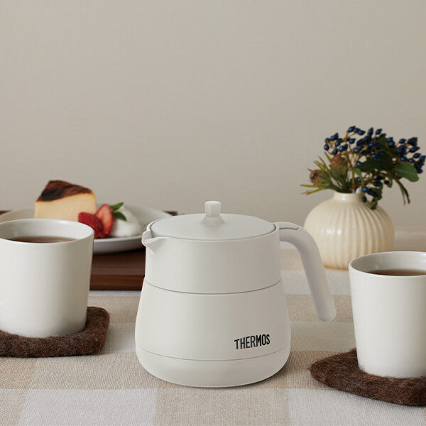 Thermos Vacuum Insulated Teapot With Strainer