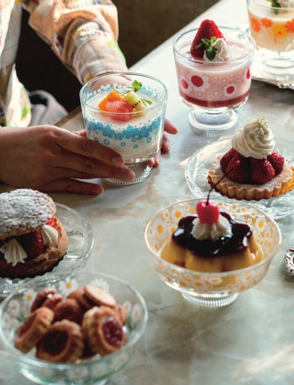 Aderia Retro Stemmed Dessert Glass Shallow Alice