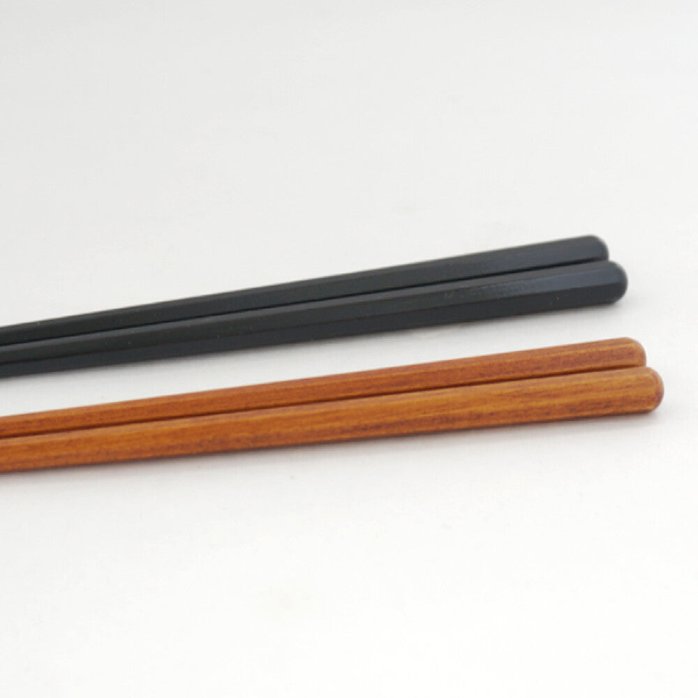 Hyozaemon Marugo Couples Chopsticks Gift Set with Rests Kiri Box 23.5cm/21.5cm