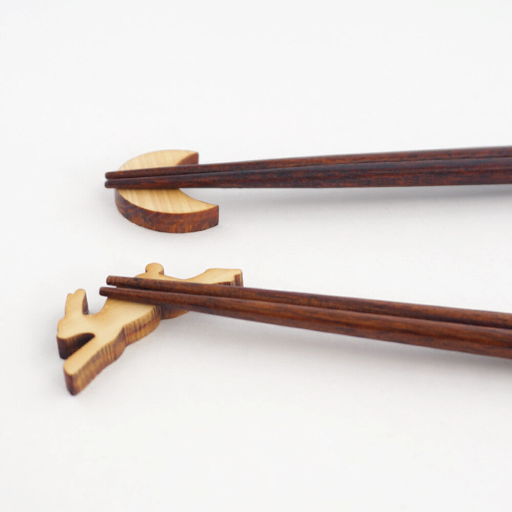 Hyozaemon Happy White Rabbit Chopsticks and Rests Gift Set Kiri Box 23.5/21.5cm