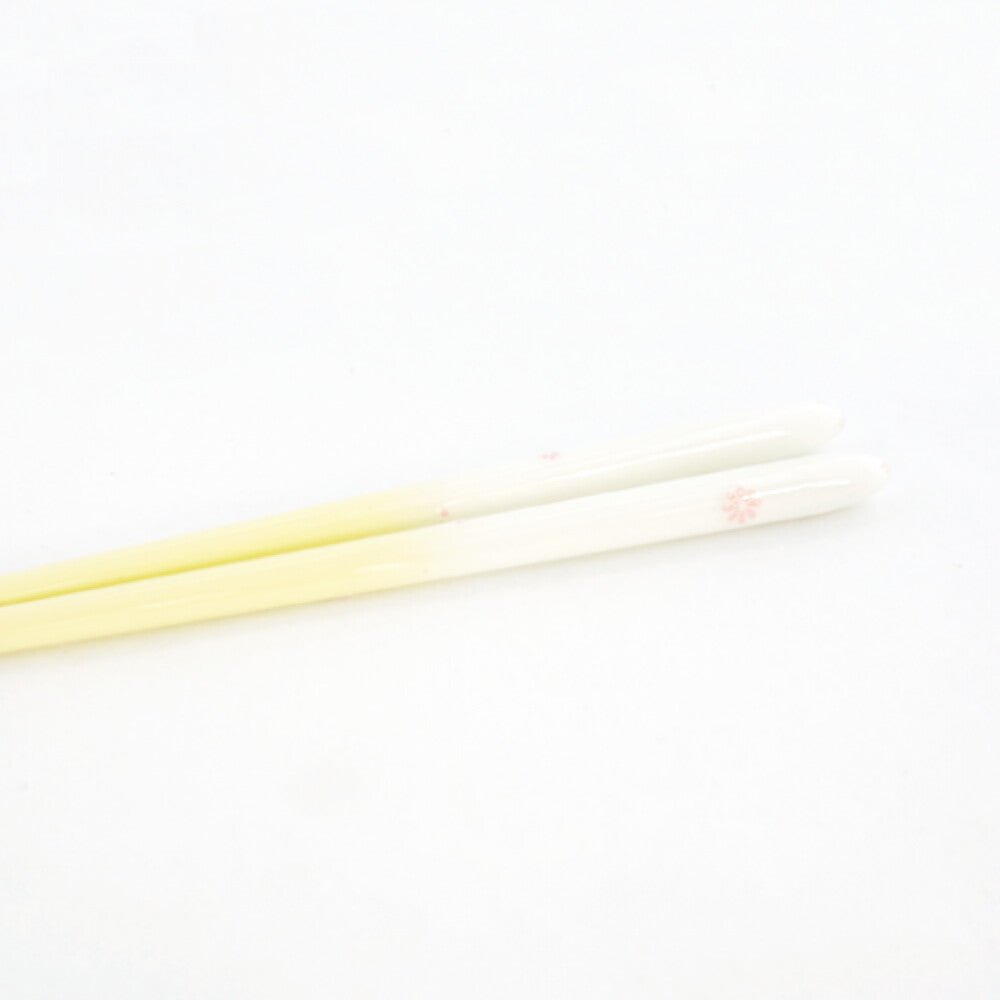 Hyozaemon Girls Chopsticks Sunday Outing Yellow Medium 21.5cm