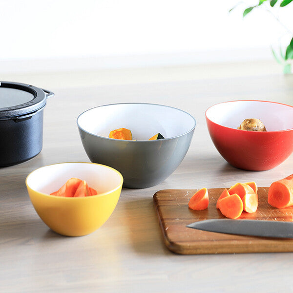 CB Japan Atomico Heat-Resistant Microwave Bowl 14cm Tomato