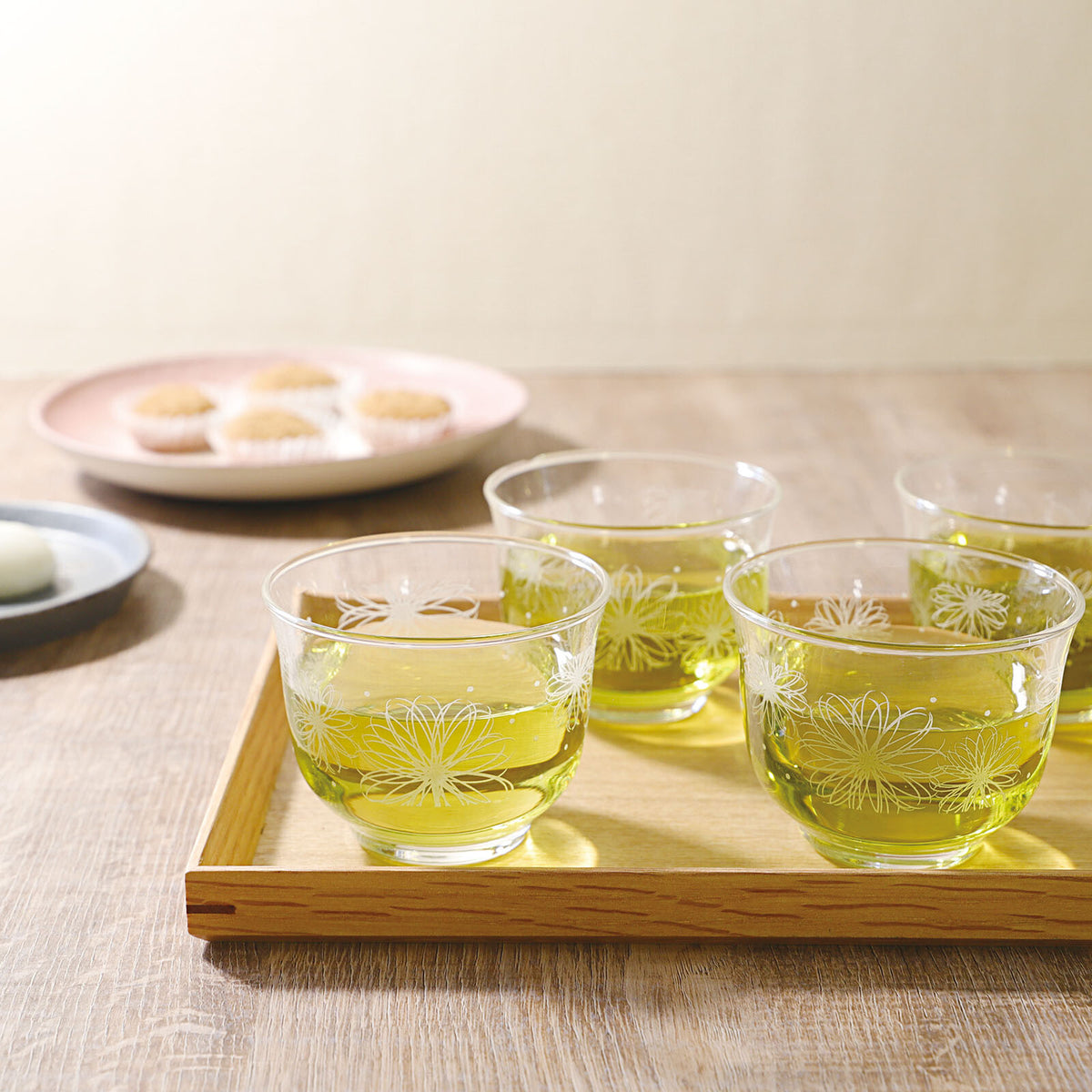 Toyo-Sasaki Glass Flower Line Cold Tea Set