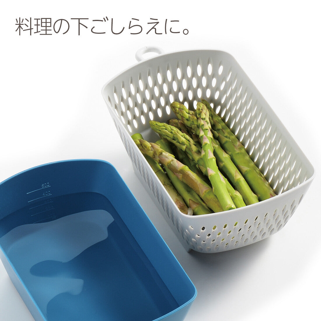 Akebono Dustpan Shape Colander Bowl Square Blue MZ-3536