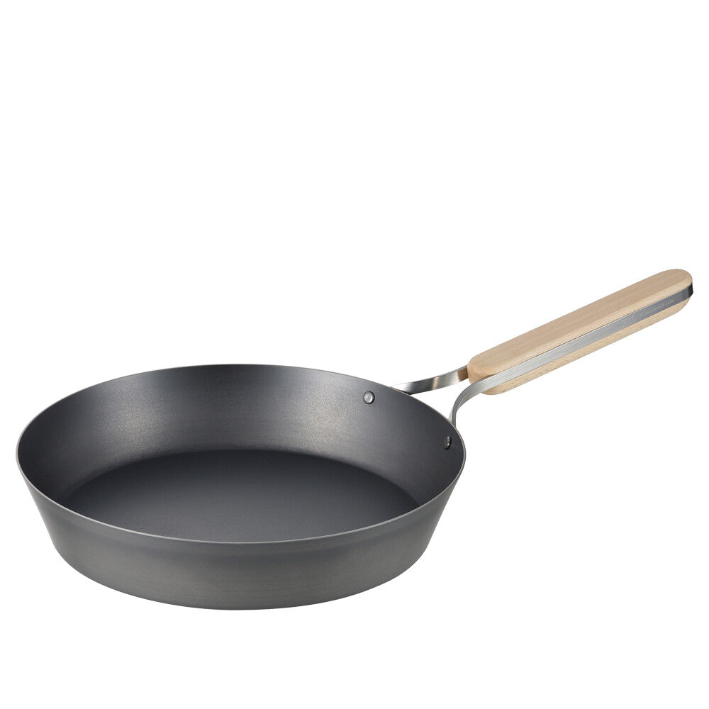 Wahei Freiz Enzo Iron Frying Pan
