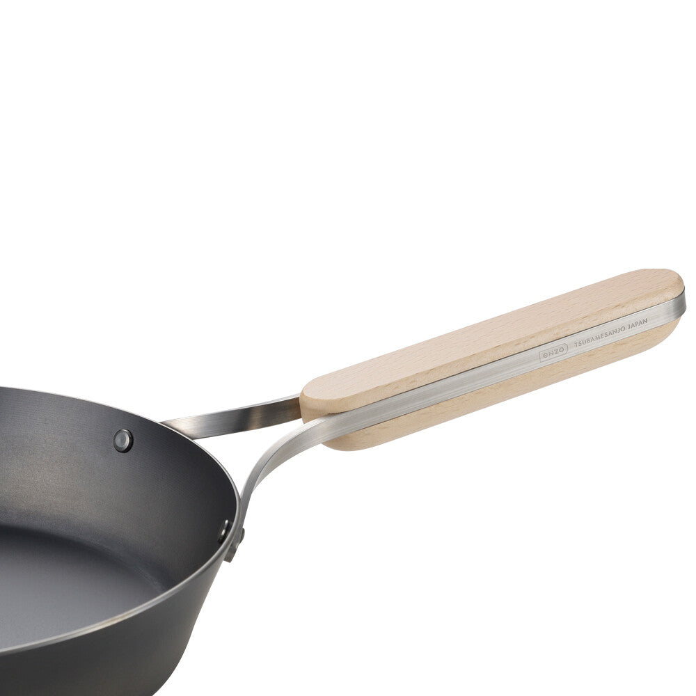 Wahei Freiz Enzo Iron Frying Pan 24cm with Wood Handle EN-009