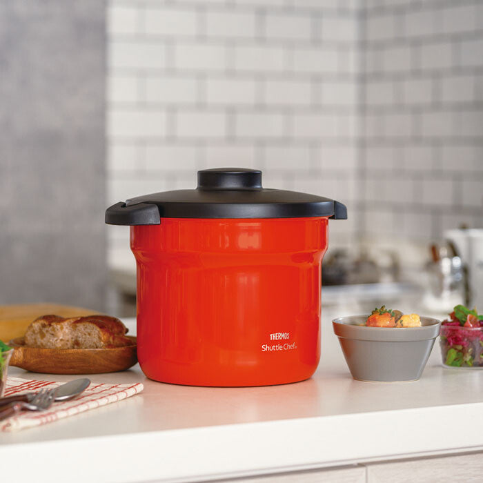 Thermos Shuttle Chef Vacuum Insulated Cooker 4.3L Urban Red KBJ-4502