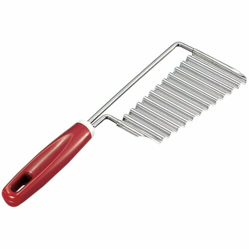 Tiger Crown French Style Wavy Pastry Cutter 1541