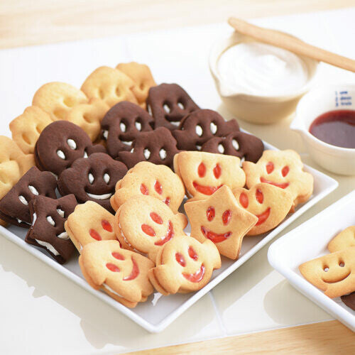 Tiger Crown Nikoniko Face Cookie Cutter and Stamp Set Candy 1903