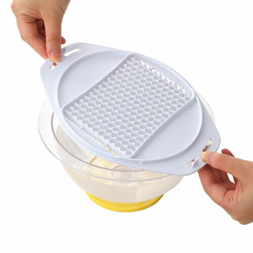 Tiger Crown Gorigori Bowl Set with Pestle and Grater 18cm Green 2013