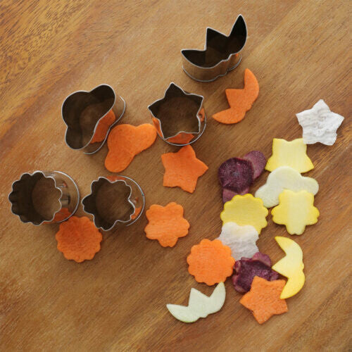 Tiger Crown Stainless Steel Cookie Cutter Pine Large 2664