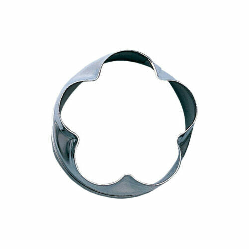 Tiger Crown Stainless Steel Cookie Cutter Plum Blossom Large 2666