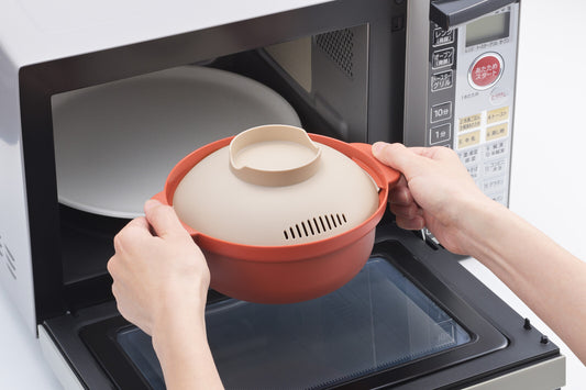Yoshikawa Microwave Boil Steam Cooker SJ3705