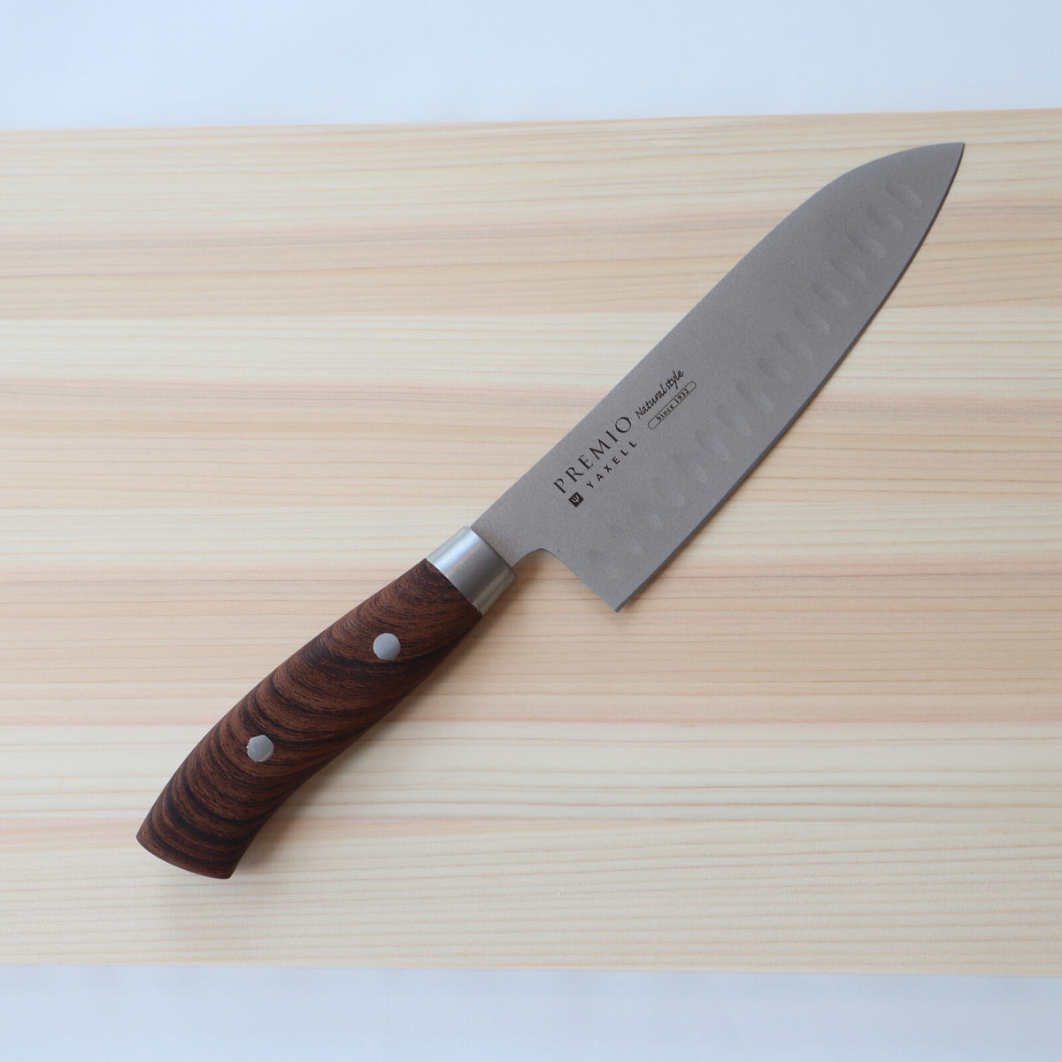 Yaxell Premio Silicone Coated Santoku Knife 165mm Silver 31550