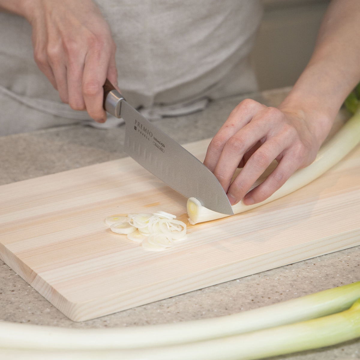Yaxell Premio Silicone Coated Santoku Knife 165mm Silver 31550