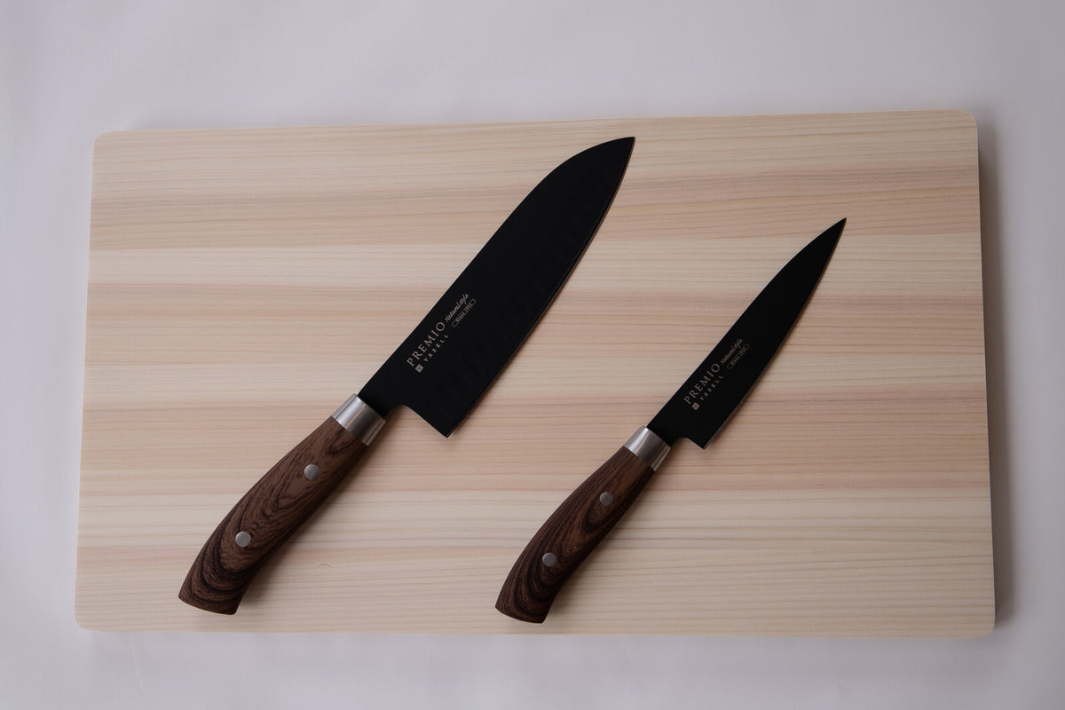 Yaxell Premio Natural Style Silicone Coated Knife