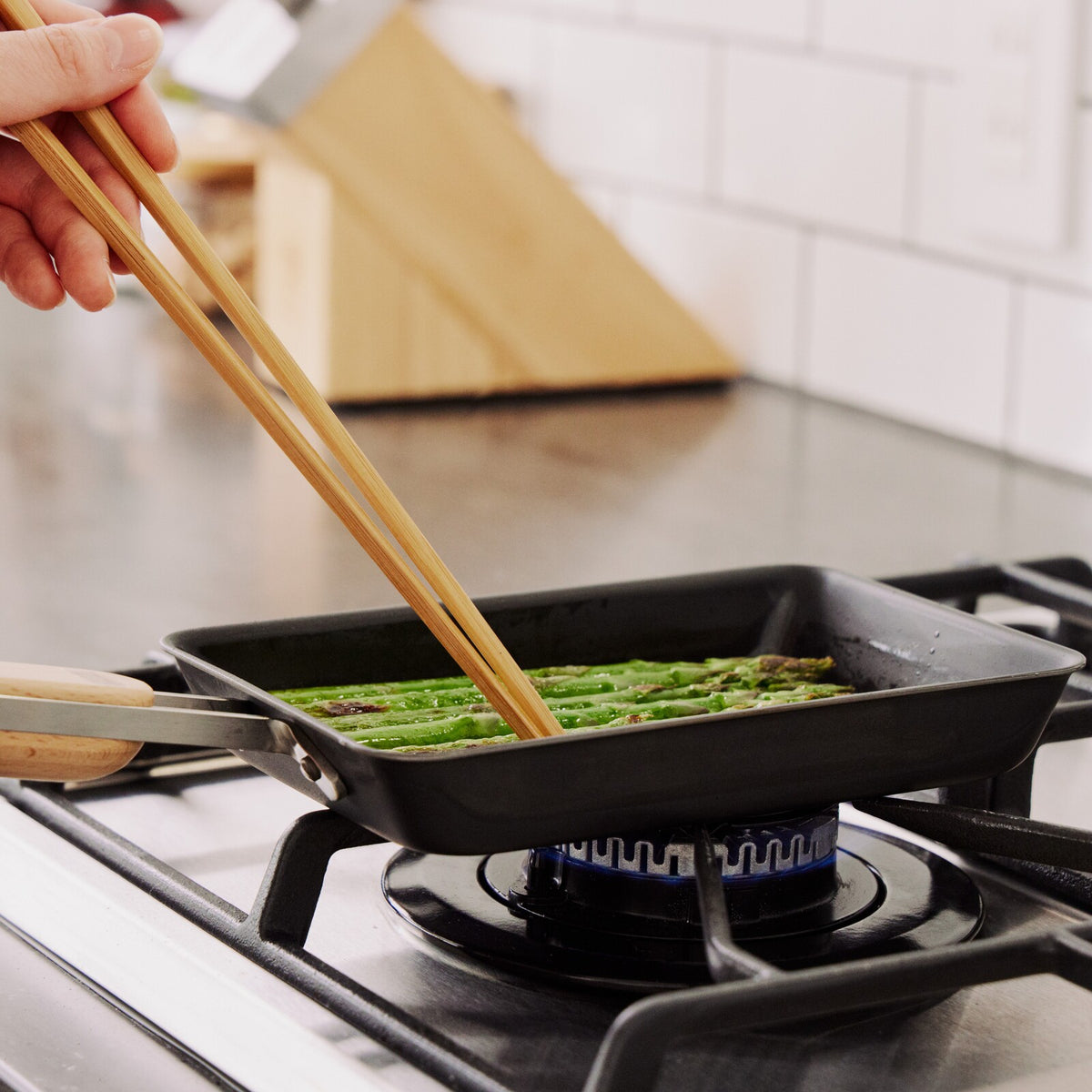 Wahei Freiz Enzo Iron Tamagoyaki Pan 12x19cm EN-014