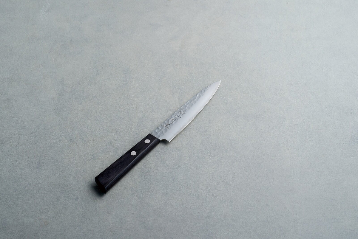 Yaxell Kaneyoshi 3-Layer VG10 Hammered Petty Knife 130mm