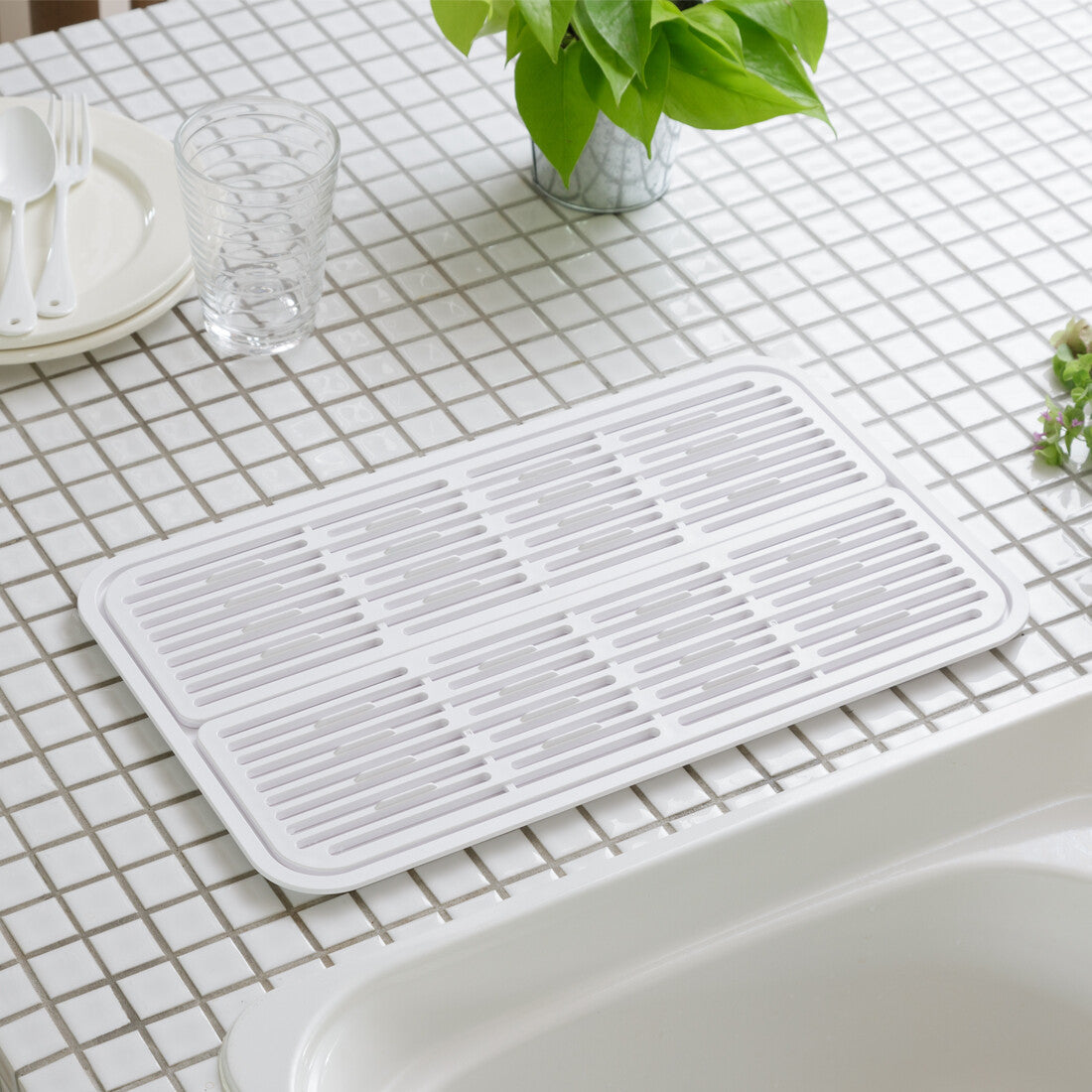 Wahei Freiz Yohaku Simple Glass Drying Tray Pure White MG-0317