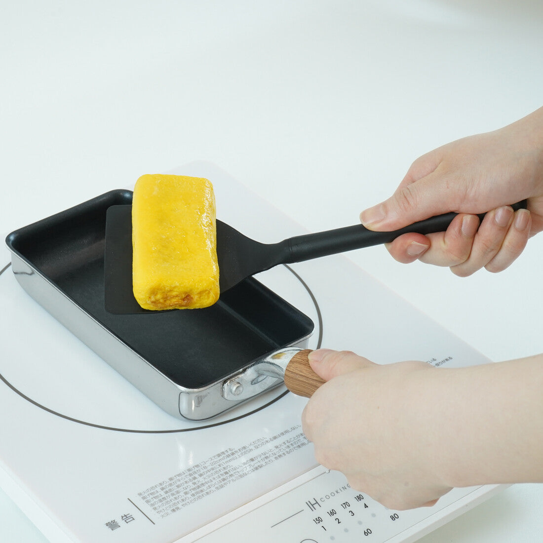 Wahei Freiz Picot 2 Turner for Long Tamagoyaki Pan 8.5cm ME-7769