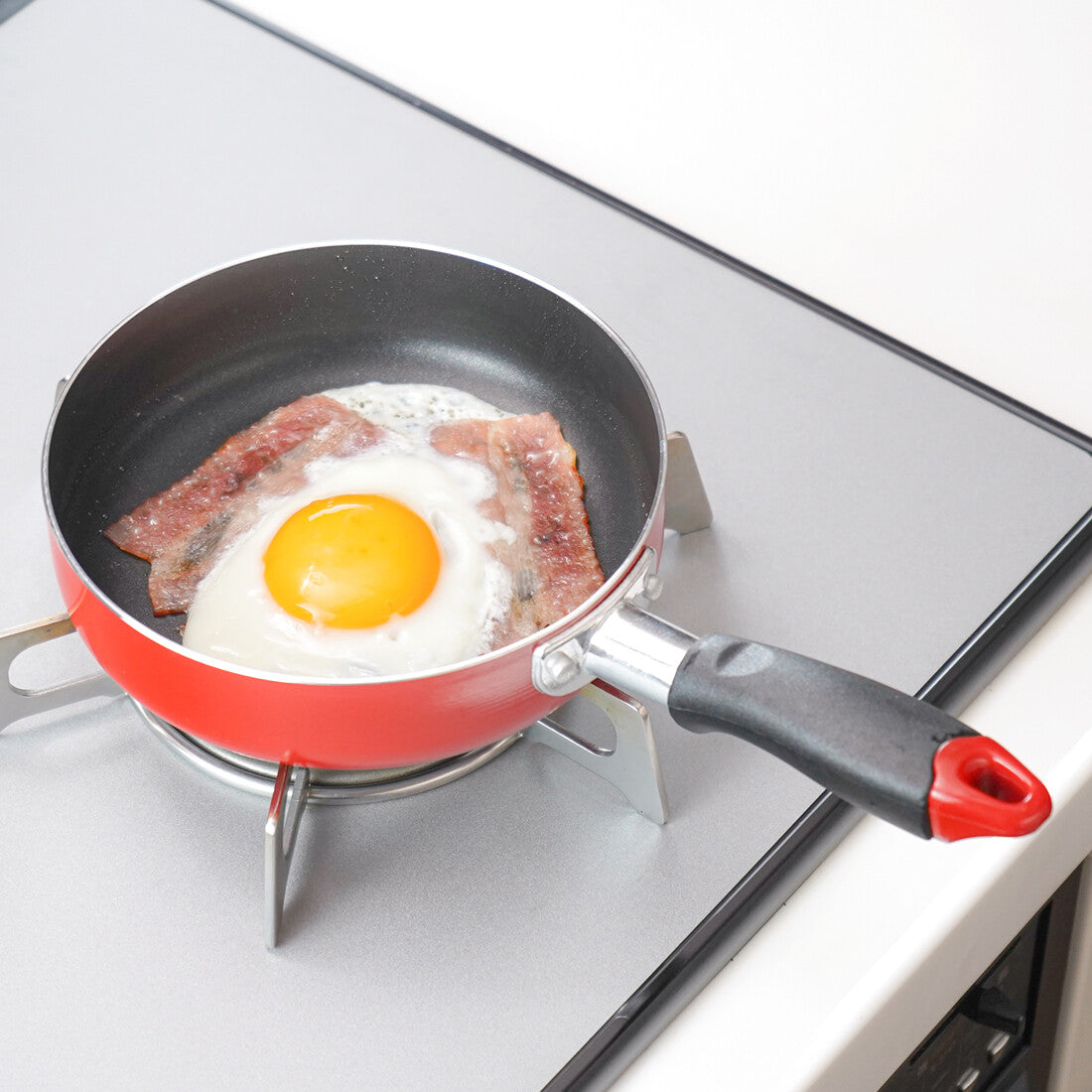 Wahei Freiz Mini Frying Pan with Glass Lid 16cm Red RB-2910