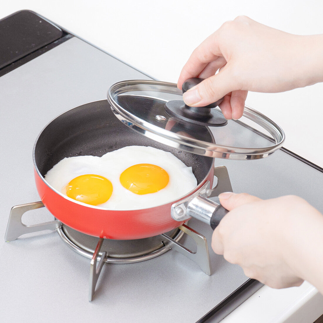 Wahei Freiz Mini Frying Pan with Glass Lid 16cm Red RB-2910