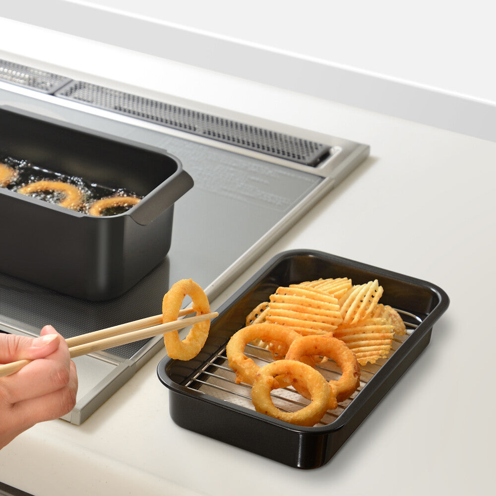 Wahei Freiz Poco Frit Square Wire Rack Sheet Pan RD-0101