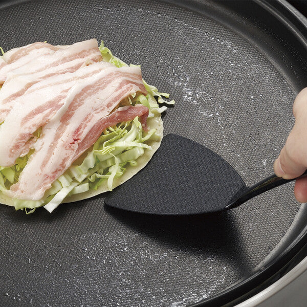 Akebono Magic Flipping Spatula Nylon Turner for Nonstick Pans CH-2104
