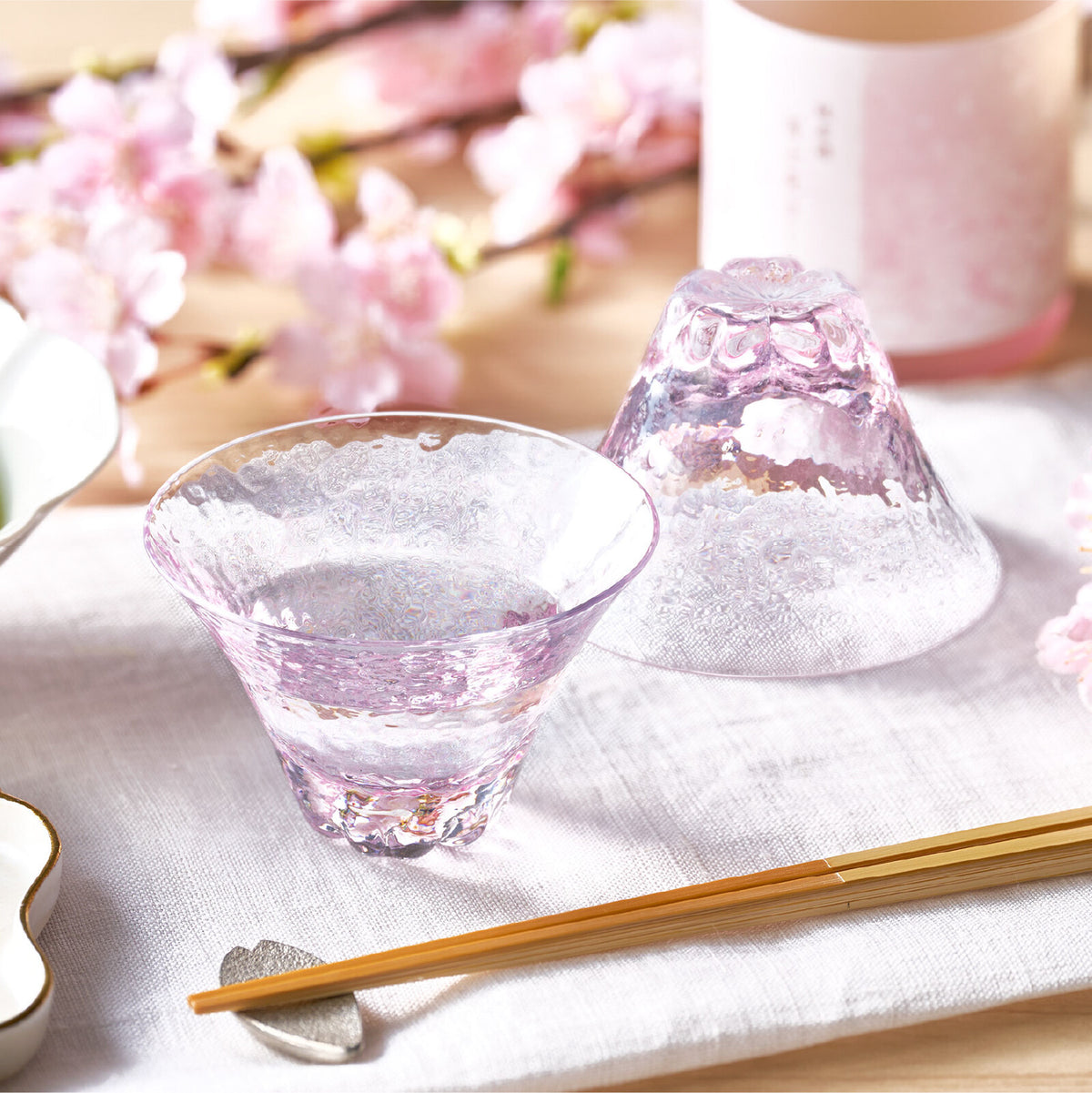 Toyo-Sasaki Glass Shofuku Fujimi Sakura Sake Cup