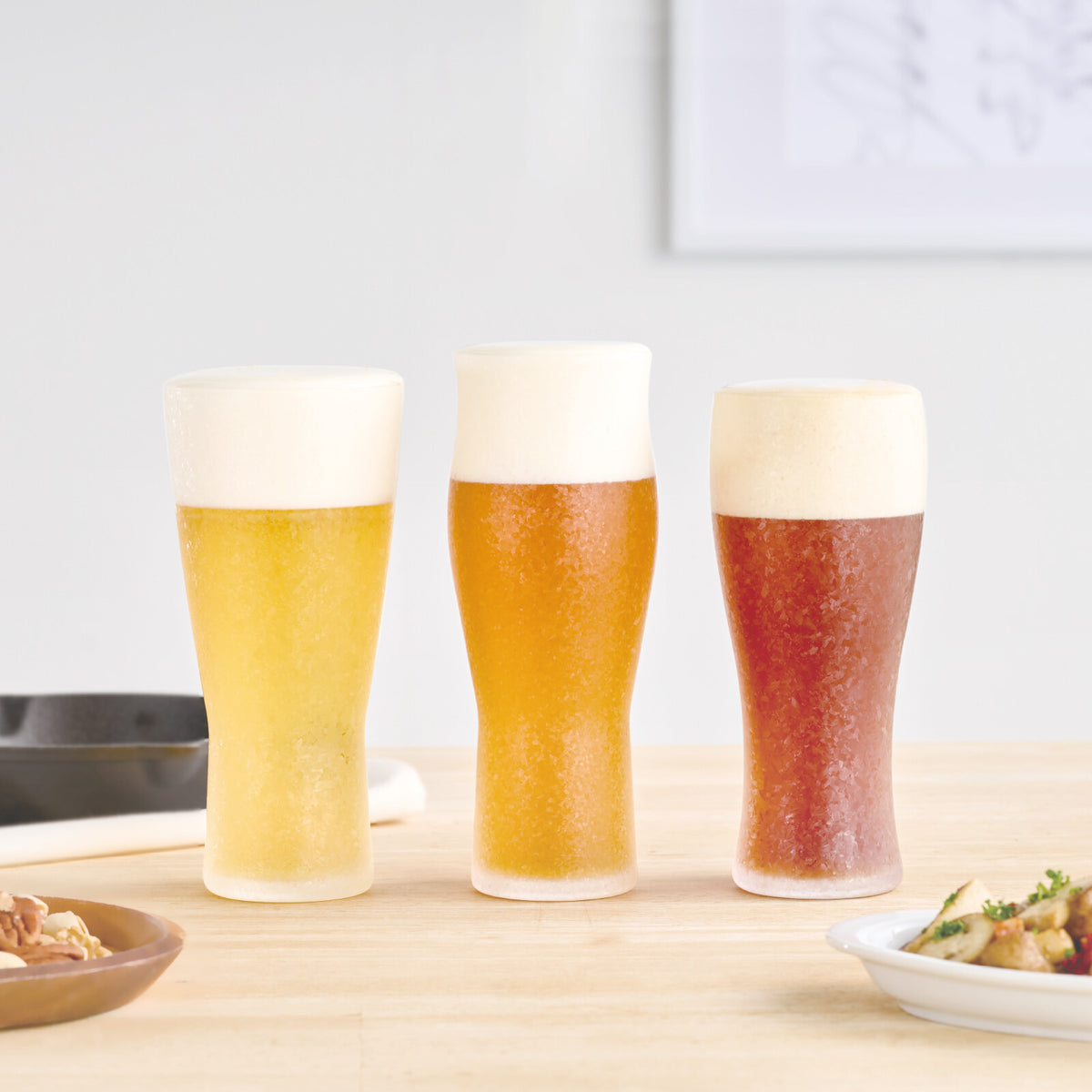 Toyo-Sasaki Glass Beer Glass, Smooth Finish, 410ml