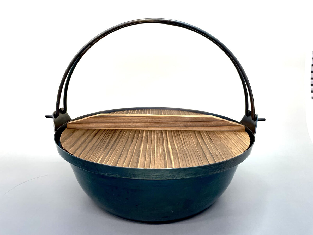 Ikenaga Lightweight Irori Hot Pot Cast Iron
