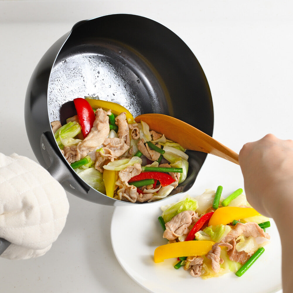 Wahei Freiz Tsubamesan Iron Stir Fry Pan 18cm Induction Compatible EM-111