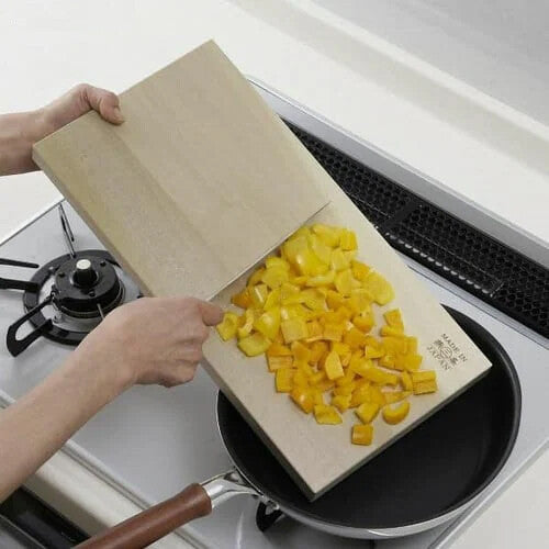 Koyanagi Sangyo Magnolia Wood Cutting Board 42x21cm 3103
