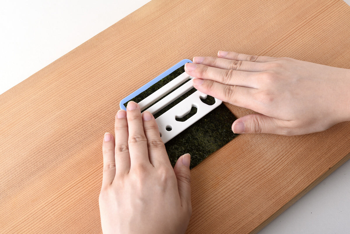 Arnest Train Onigiri Rice Ball Mold Set
