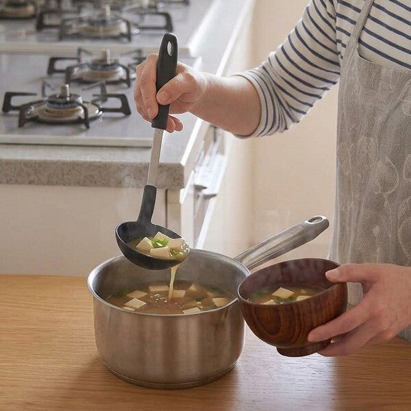 Tanabe Kanagu Heat Resistant Ladle Small Black 1542